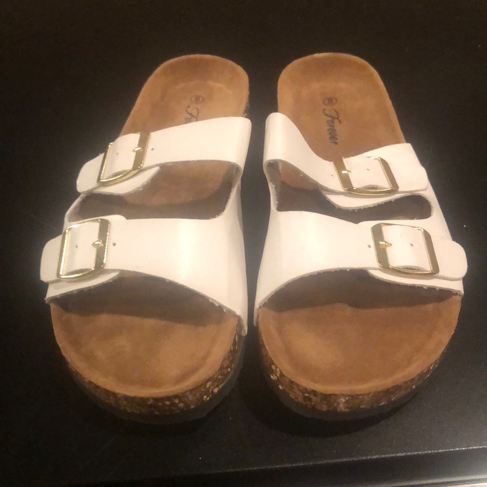 NWOT White Sandals